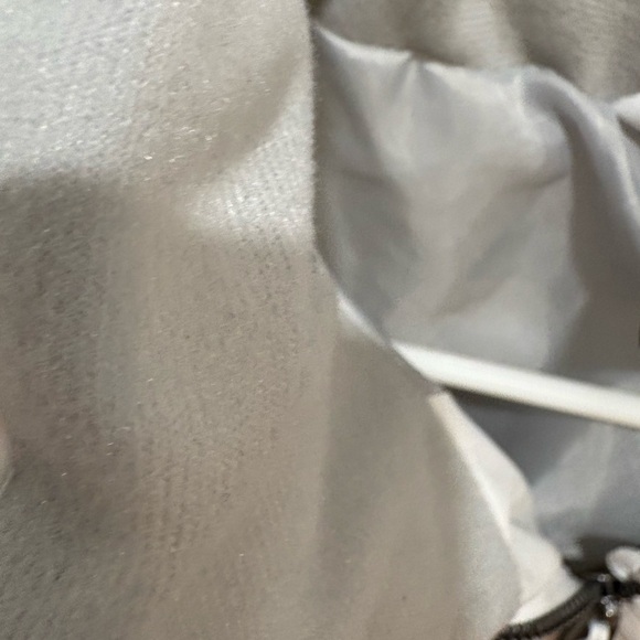 ZeroXposur Women's Light Gray Puffer Jacket - Picture 3 of 7